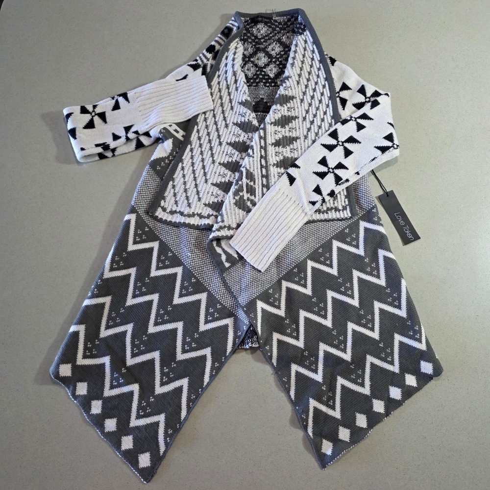 Love Token Womens XS Geometric Knit Open Front Waterfall Cardigan Grey White NEW